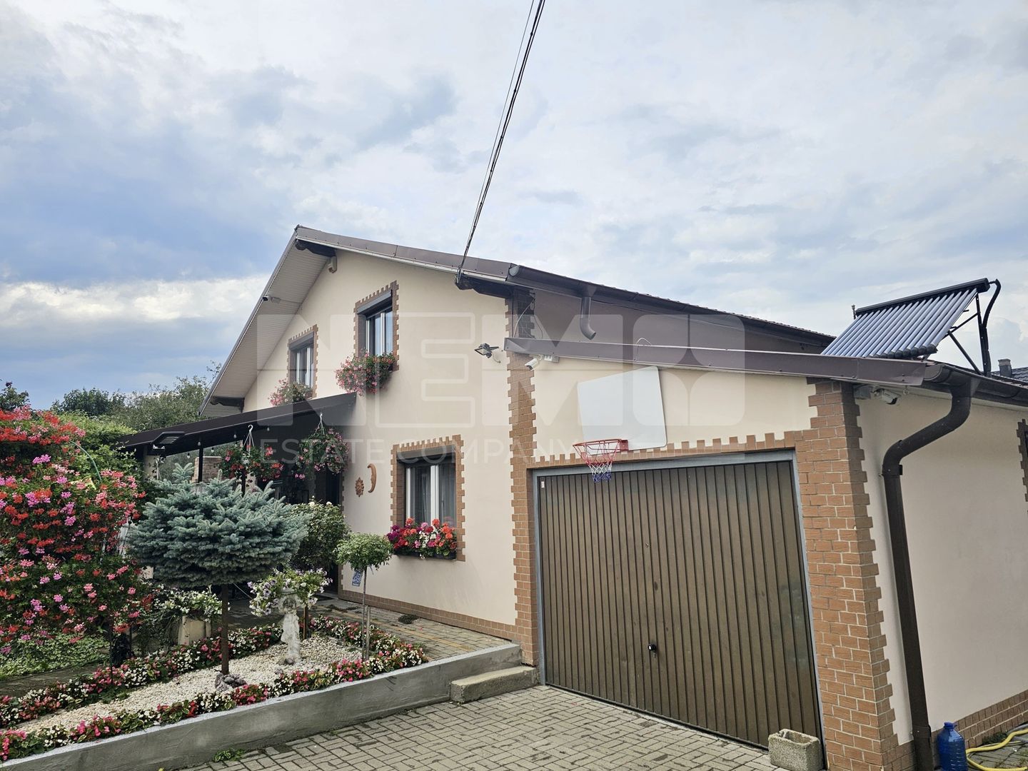 CASA 5 CAMERE | ZONA CENTRALA SAT | COMPLET UTILATA | VOITINEL - Poză 30