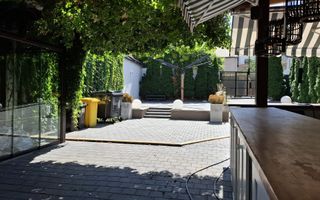 Pensiune 12 camere de închiriat | Central, Sibiu | terasă - Poză 6
