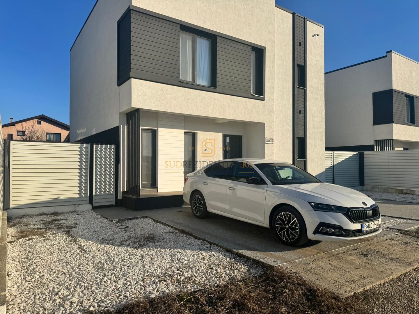 Casa individuala cu 5 camere, complet mobilata si utilata, Com Berceni - Poză 2