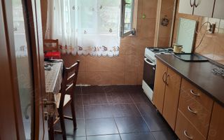apartament de vanzare 4 camre Bucuresti Sos Stefan cel Mare - Poză 3