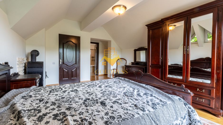 Casa individuala, 5 camere, dressing,garaj, 1000 mp gradina, Borhanci - Poză 5