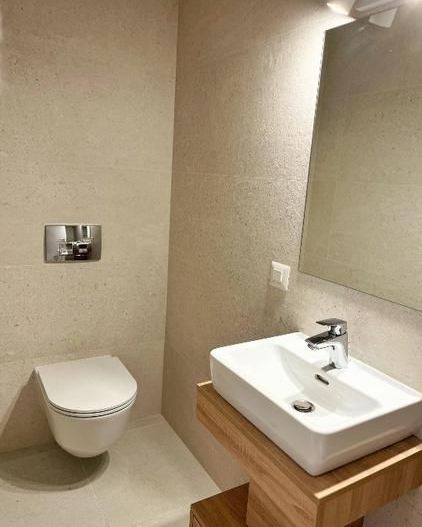 Apartament spatios 2 camere Carmen Sylva Residence cu loc de parcare - Poză 16