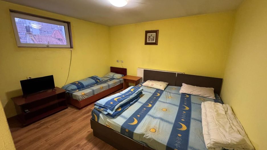 Hotel de inchiriat, 25 camere, 25 bai, receptie,T719 - Poză 1