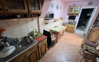 Casa pentru 2 familii zona Ghiroda CENTRALA teren 570mp - Poză 8