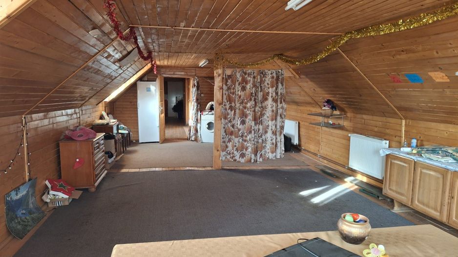 Casa cu 15 camere de vanzare in Bazna, Sibiu ( azil, pensiune) - Poză 33