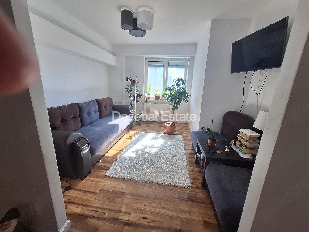 Apartament 2 camere Titan 58 mp etaj 8/10 1978 - Poză 4
