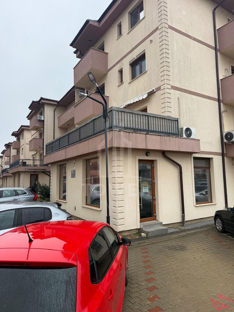 SPAȚIU COMERCIAL DE VÂNZARE - Poză 1