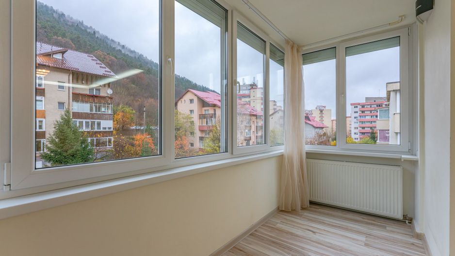 Apartament Mobilat si Utilat cu Loc de Parcare - Poză 4