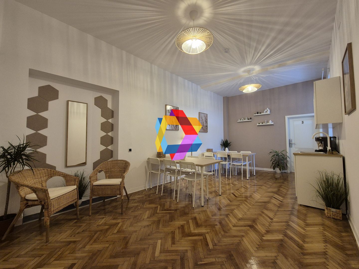 Spatiu comercial -242 mp - Poză 1