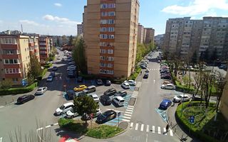 Apartament 3 camere, boxă - zona Grivitei - Poză 1