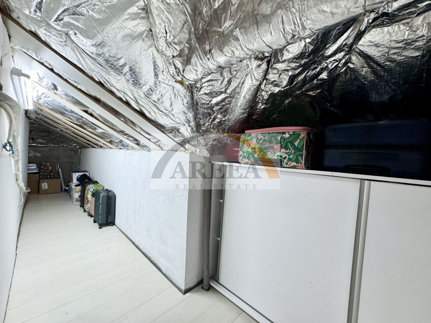 Vila lux cu 1000 mp teren pe Erou Iancu Nicolae langa Jolie Ville - Poză 44