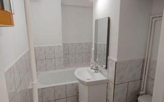 Garsoniera de vanzare etaj 1 in Bd Poitiers - Siraj - Poză 6