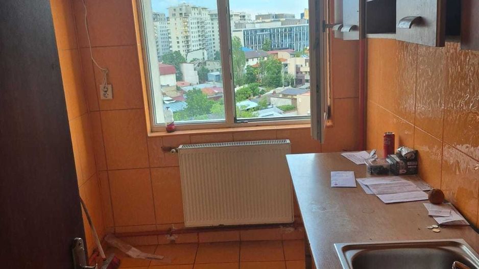 Apartament 3 camere Mihalache, metrou 1 Mai, far risc, vedere panoramică - Poză 1