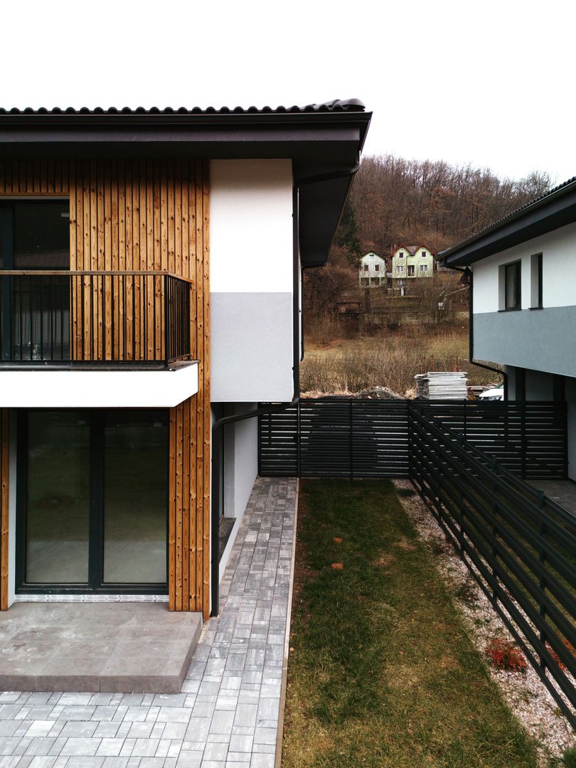 Duplex 4 camere DECOMANDATE, 120 mp utili, 180 mp curte, P+ET+POD - Poză 20