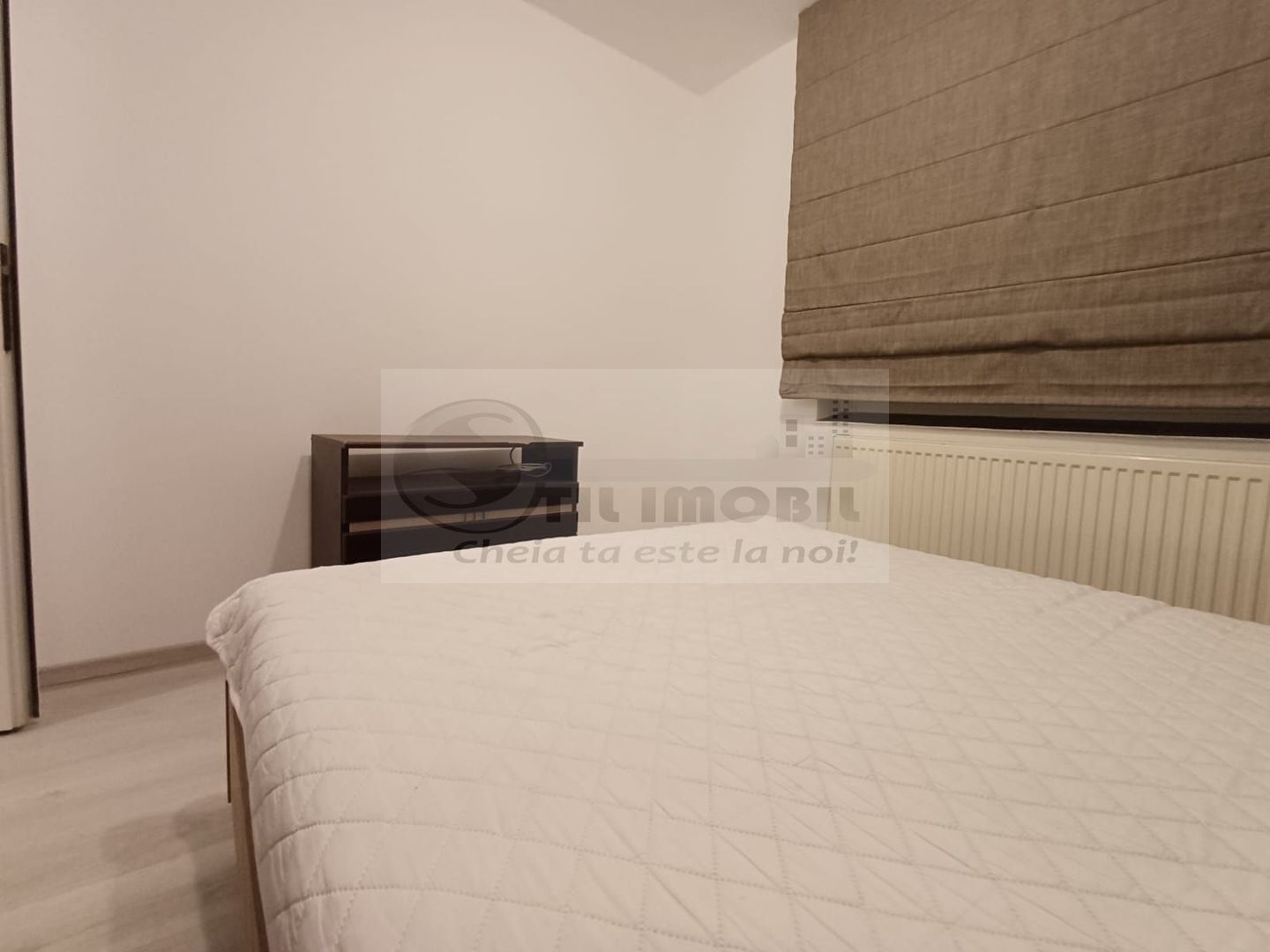 Apartament 3 camere Decomndat RENOVAT–  vis-a-vis de Palas Mall - Poză 16