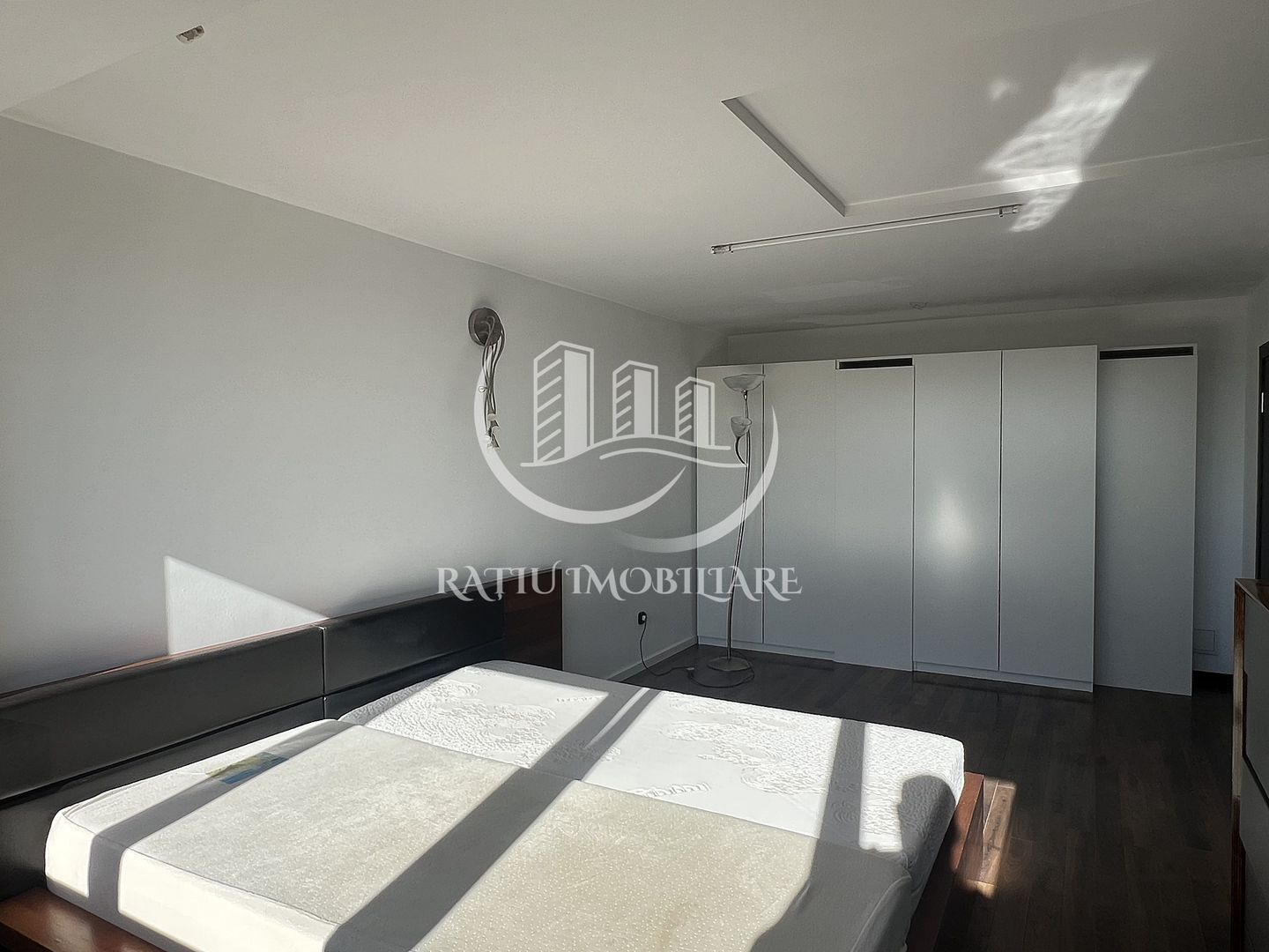 Apartament cu 3 camere | Vedere Panoramica | Rogerius | Oradea - Poză 8