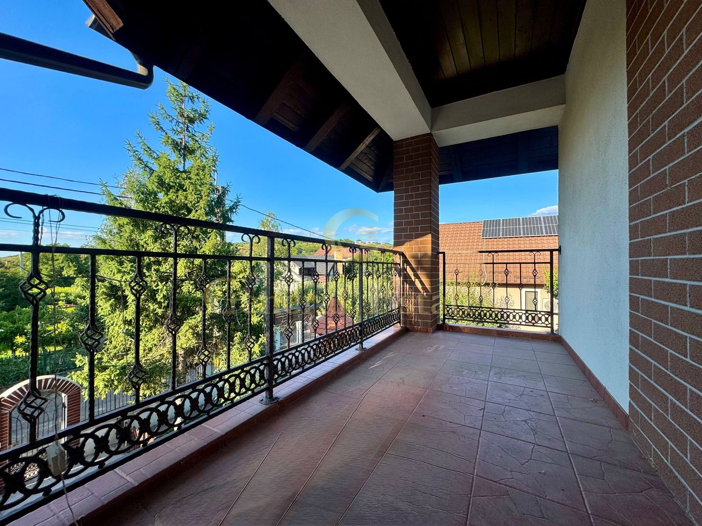 Vânzare Casă  D+P+E - 230 m.p. - Bucium - Poză 16