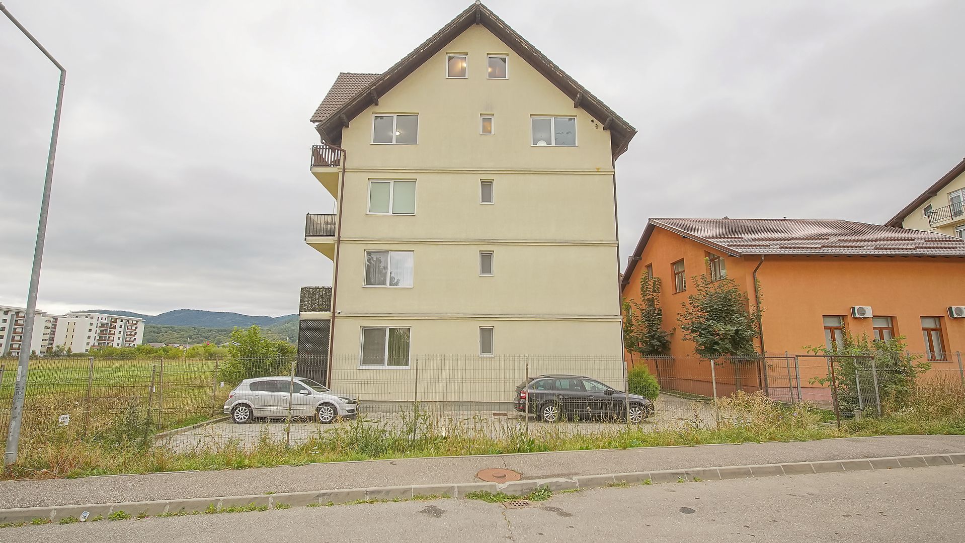 Apartament 4 camere pe două niveluri | 118 mp utili |  Râșnov - Poză 29