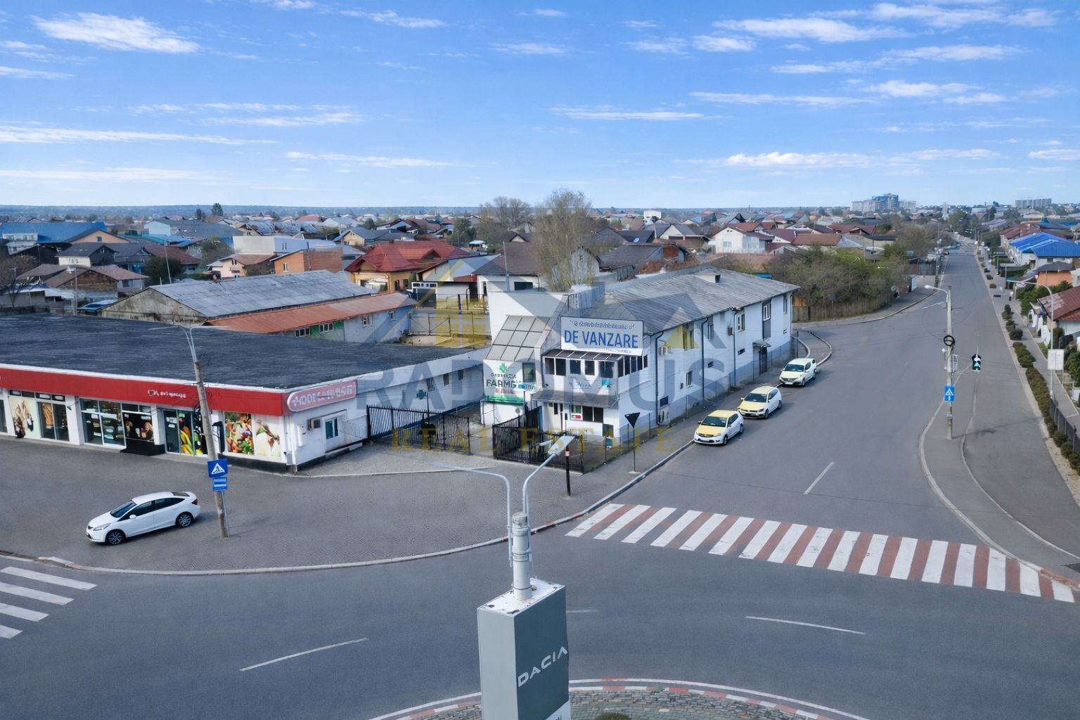 Casă + Spațiu comercial -218 mp utili- Intersecție circulata -Trifazic - Poză 4