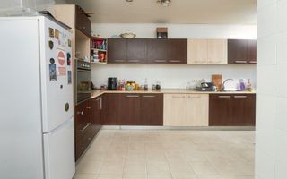 Pensiune Eforie Nord 17 camere plus spatiu comercial - Poză 12