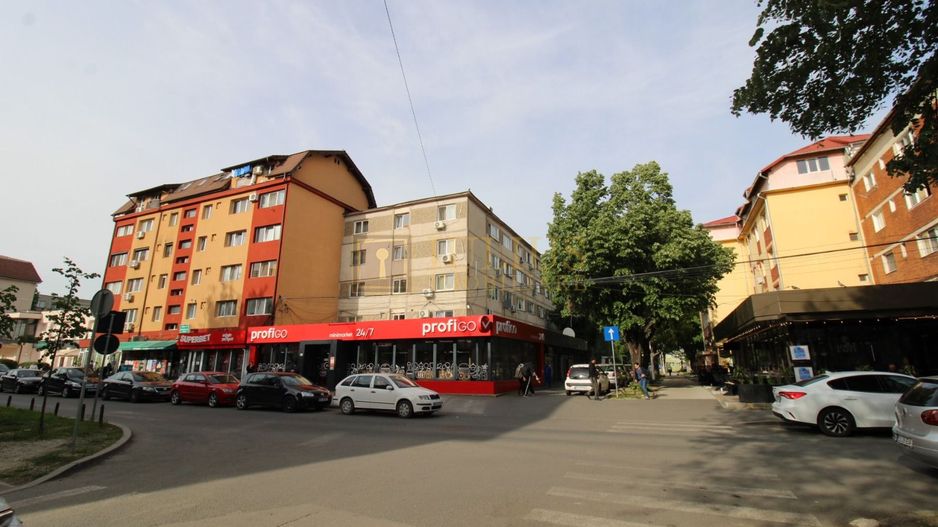 Complex Studentesc str.Daliei, et 3, bloc anvelopat; necesita renovare completa. - Poză 2
