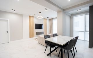 Chirie, apartament, 1 cameră + living, strada Tricolorului, Centru - Poză 5