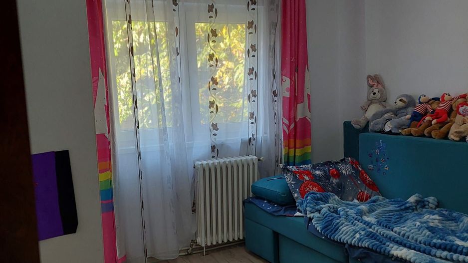 De vânzare apartament - Poză 2