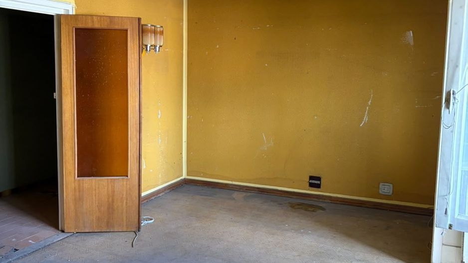 Apartament 4 camere centrala proprie necesita renovare Lujerului - Poză 6