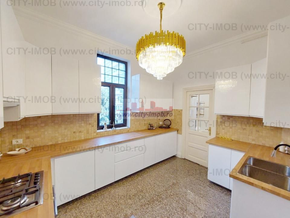 Inchiriere  apartament apartament  5 camere Armeneasca - Poză 41