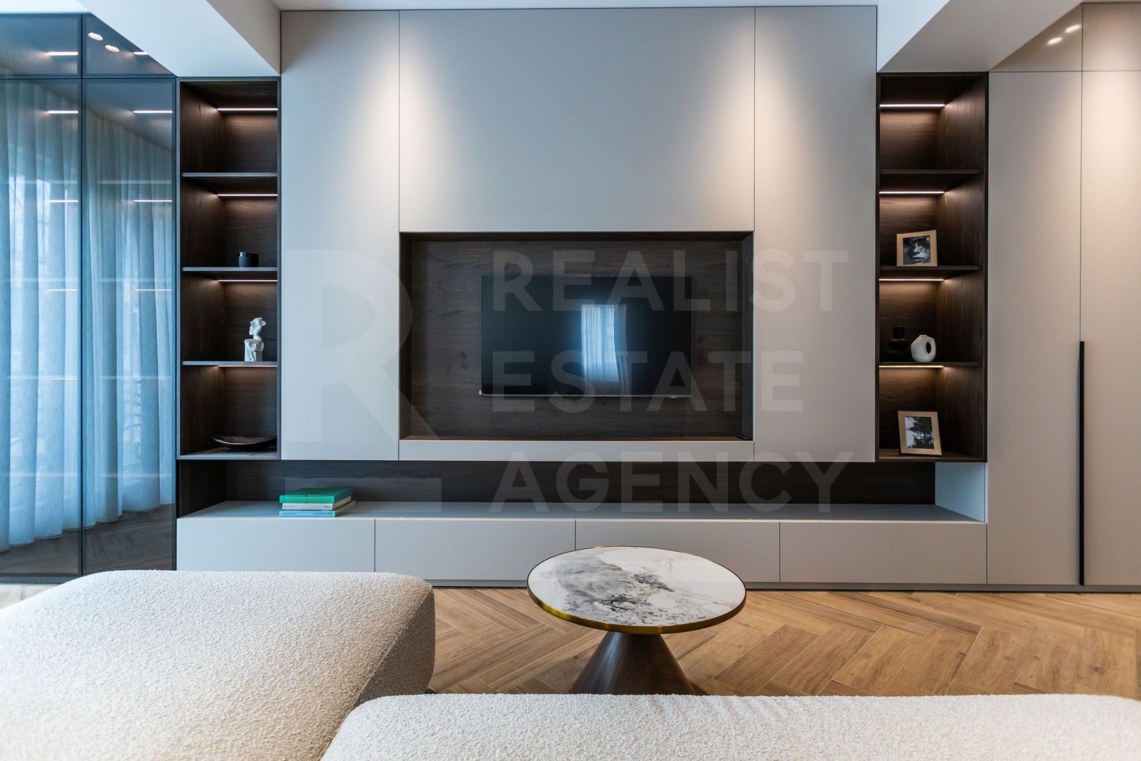 Apartament stilat în centrul diplomatic - Poză 6