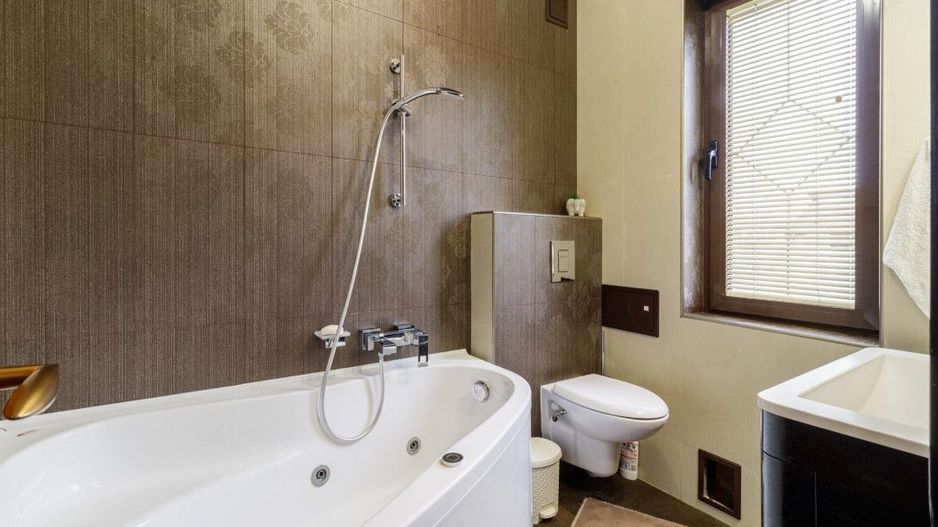 Vilă individuală cu piscină, garaj dublu • teren 766 mp • Popești-Leordeni - Poză 28