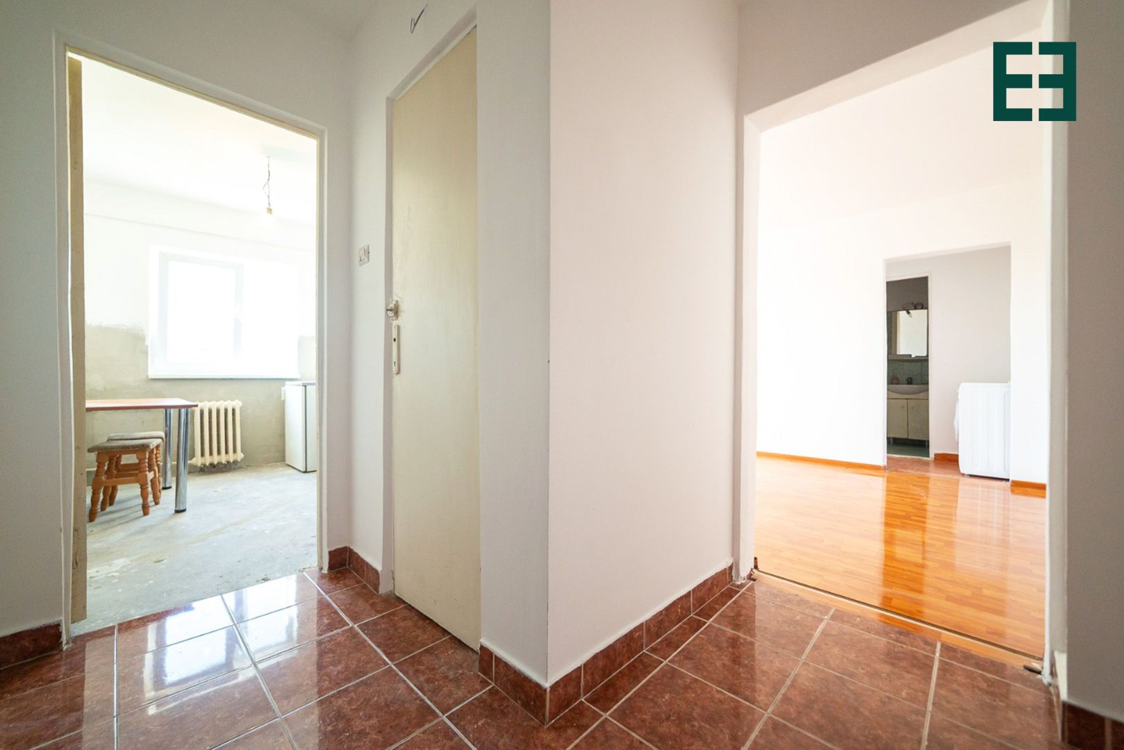 Apartament cu 3 camere etajul 4 - Cartierul A. Vlaicu - Arad - Poză 7