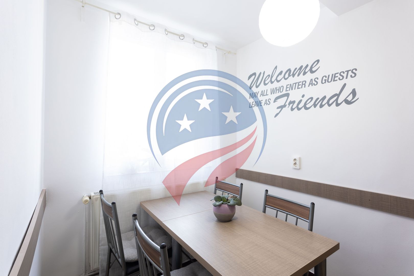 Apartament cu 2 camere ultracentral de inchiriat pe termen scurt (1-6 luni) - Poză 6