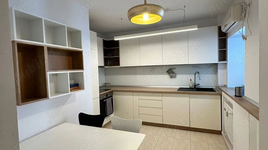 De inchiriat Apartament  3 camere Romana sector 1 - Poză 4