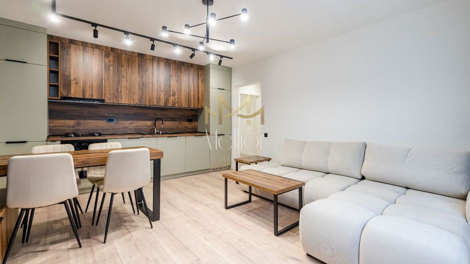 Apartament de vanzare 3 camere - Semicentral - Poză 4