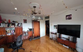 Apartament spațios cu 2 camere, și centrală proprie, Bucovina - Poză 2