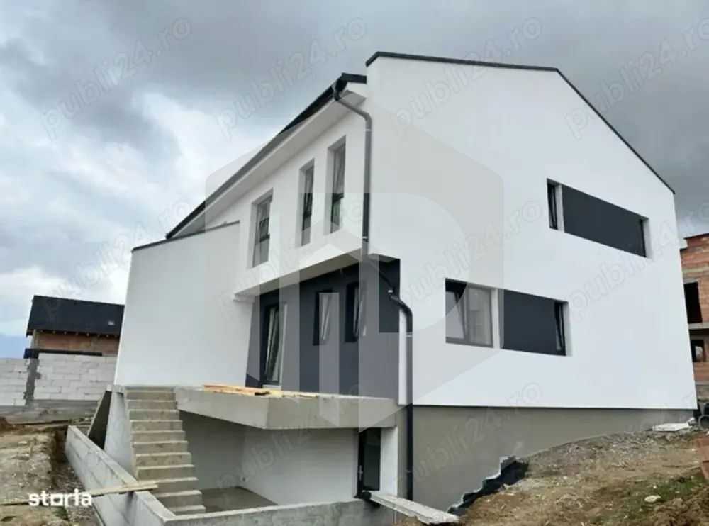 Casa Duplex - 120mpu - Calea Cisnadiei - 4 Camere -230mp Curte Libera - Poză 4