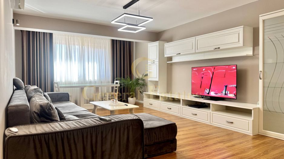 Vânzare apartament cu 3 camere - 130 m.p - în Zona CUG, Iași. - Poză 1