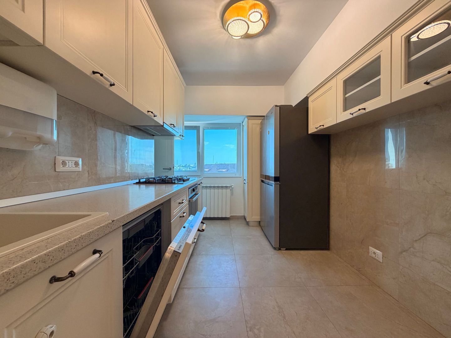 APARTAMENT 4 CAMERE | CENTRALA PROPRIE | RENOVAT COMPLET - Poză 6