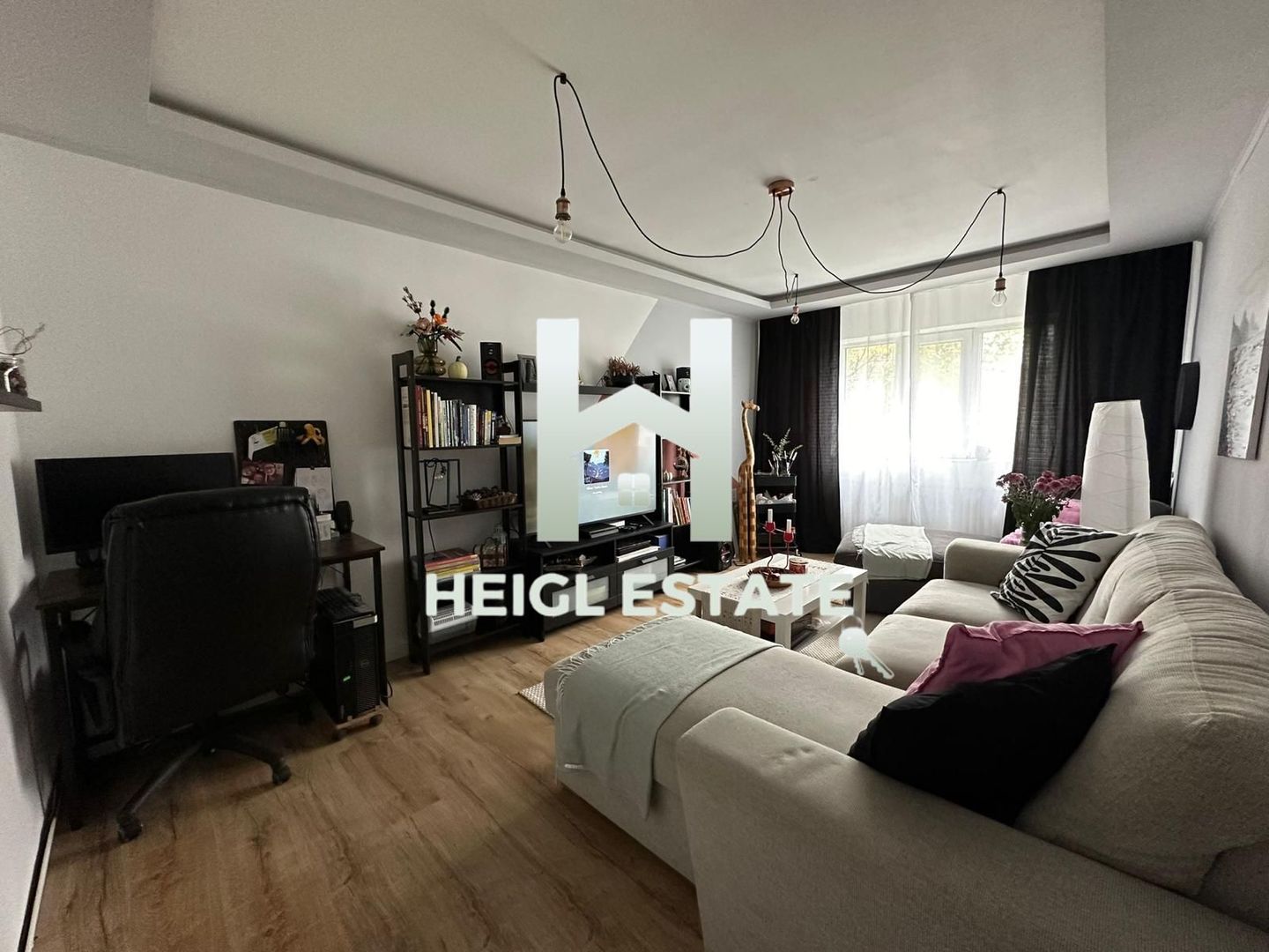 Apartament 3 camere Aradului - Poză 1