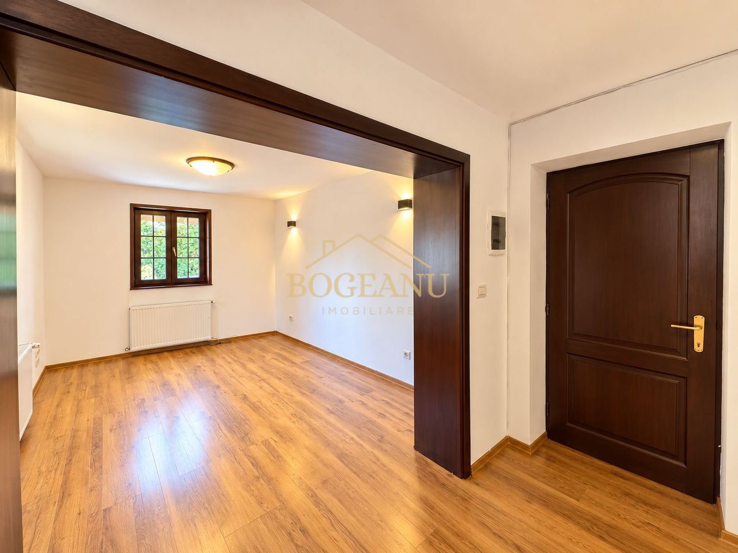 BG205-CASĂ MEDITERANEANĂ 5 CAMERE, TEREN 720 MP, GARAJ | SÂNMIHAIU ROM - Poză 10