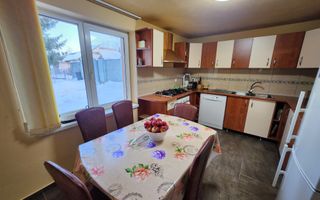 De vanzare casa 6 camere 8142 mp teren in Oarda de Sus - Poză 4
