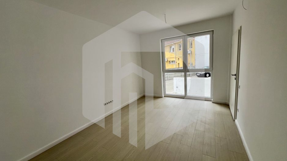 Apartament/ spatiu comercial in zona Kogalniceanu- Parter- La cheie - Poză 14