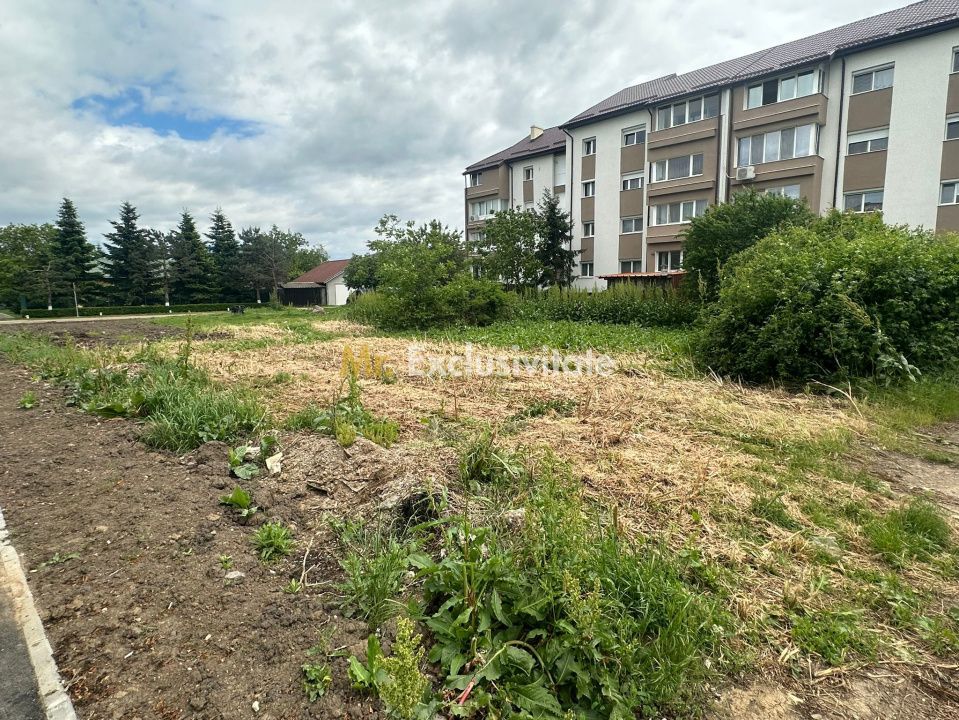 Teren intravilan 705 mp, zonă mixtă CM, POT 60%, Ghermănești - Poză 4
