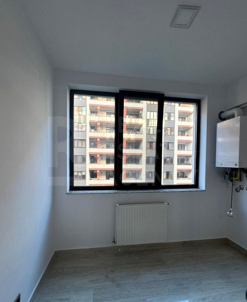 Apartament cu 3 camere – 13 Decembrie, Coresi la 5 minute pe jos. - Poză 15