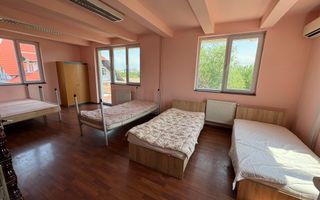 Cladire cu 10 camere 531 mp Freidorf - Poză 2