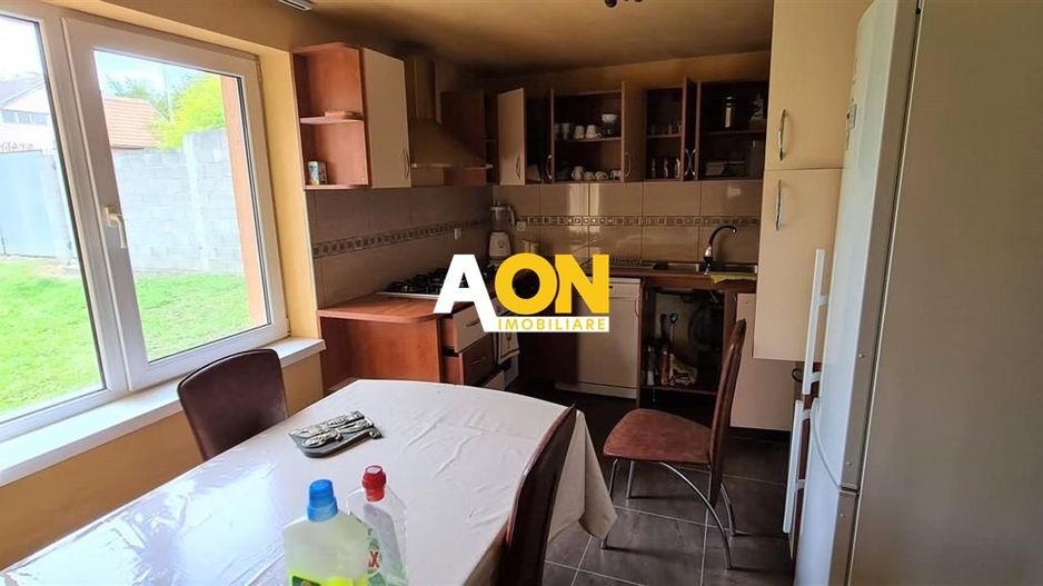 De vanzare casa 4 camere 1392 mp teren in Oarda de Sus - Poză 9