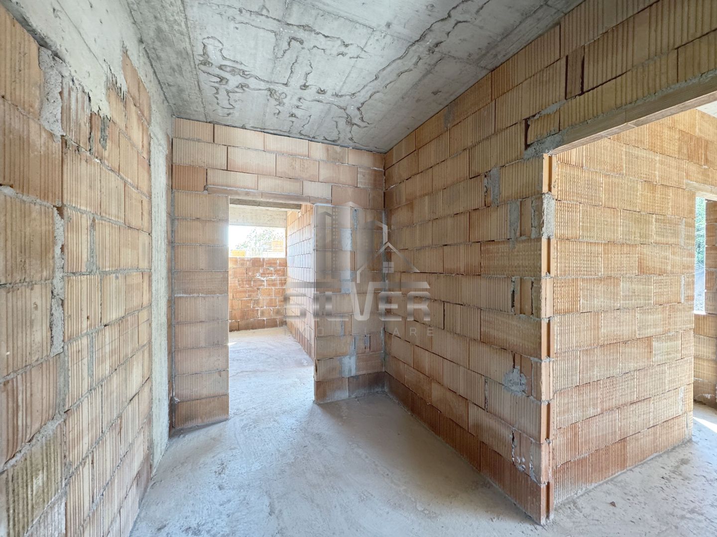 Casa individuala/teren 600mp/panouri fotovoltaice/pompe de caldura. - Poză 15