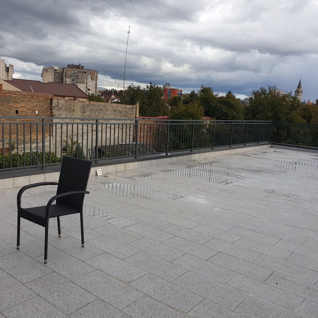 Spațiu de birouri de 95 mp + terasa 90 mp zona Centrala - Poză 8