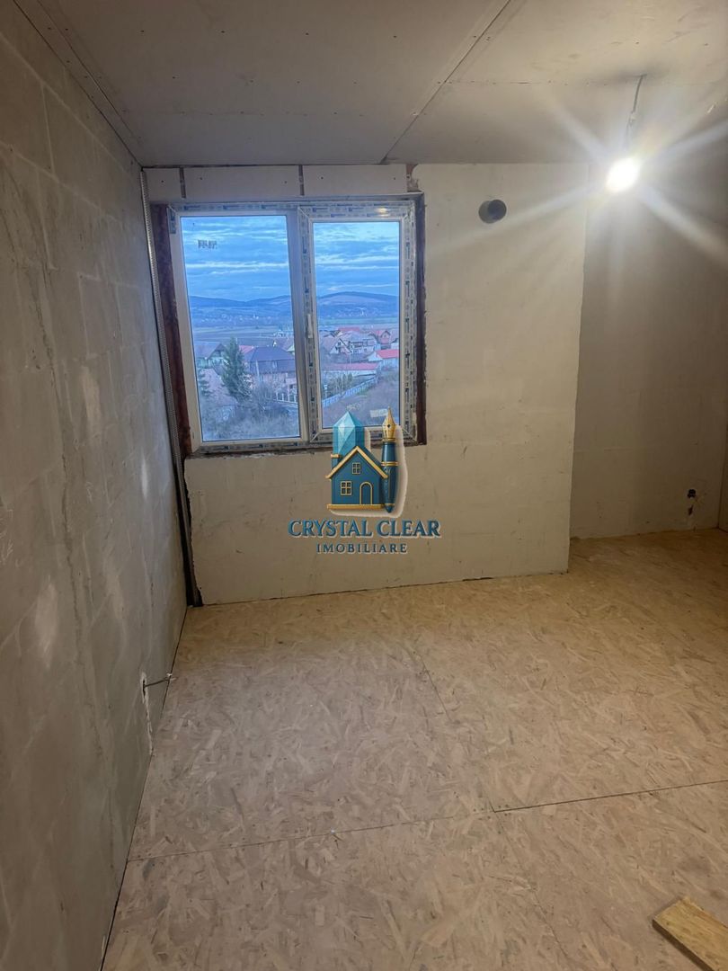 Apartament 3 camere - zona Sângeorgiu de Mureș - VÂNZARE sau SCHIMB - Poză 1